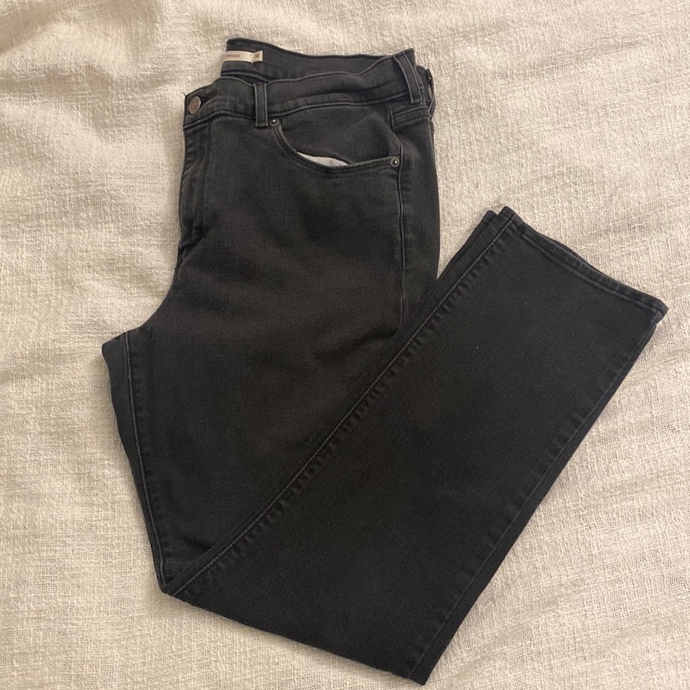 Levi’s Black Classic Straight Jeans